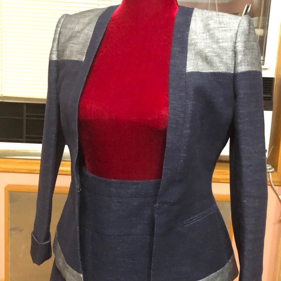 Suits - Picture 3 of 3